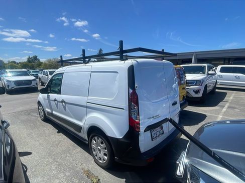 Certified 2020 Ford Transit Connect XL image 3