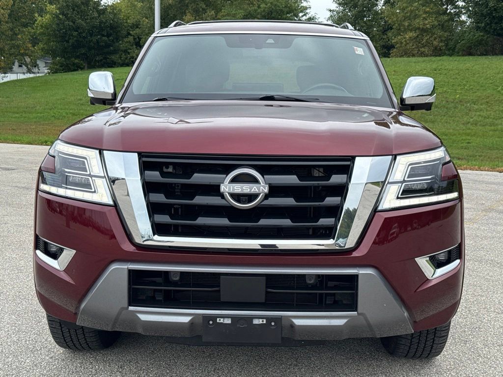 Used 2023 Nissan Armada Platinum w/ Captain's Chairs Package AWD/4WD image 3