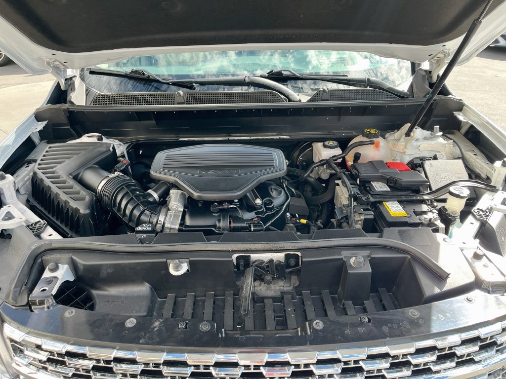 Used 2023 GMC Acadia Denali AWD/4WD image 32