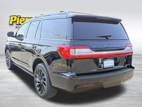 Certified 2021 Lincoln Navigator Reserve AWD/4WD image 8