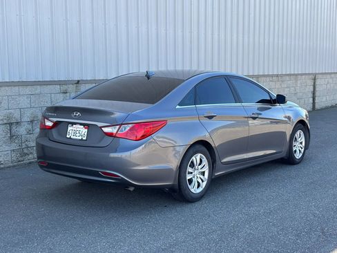 Used 2012 Hyundai Sonata GLS image 3