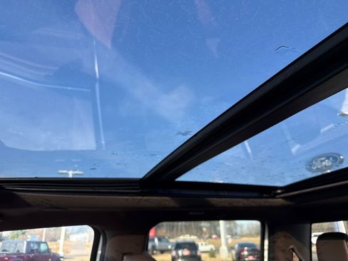 New 2025 Ford F350 King Ranch w/ Chrome Package image 25