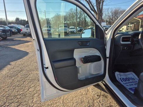 Used 2023 Ford Maverick XLT w/ Equipment Group 300A Standard image 9