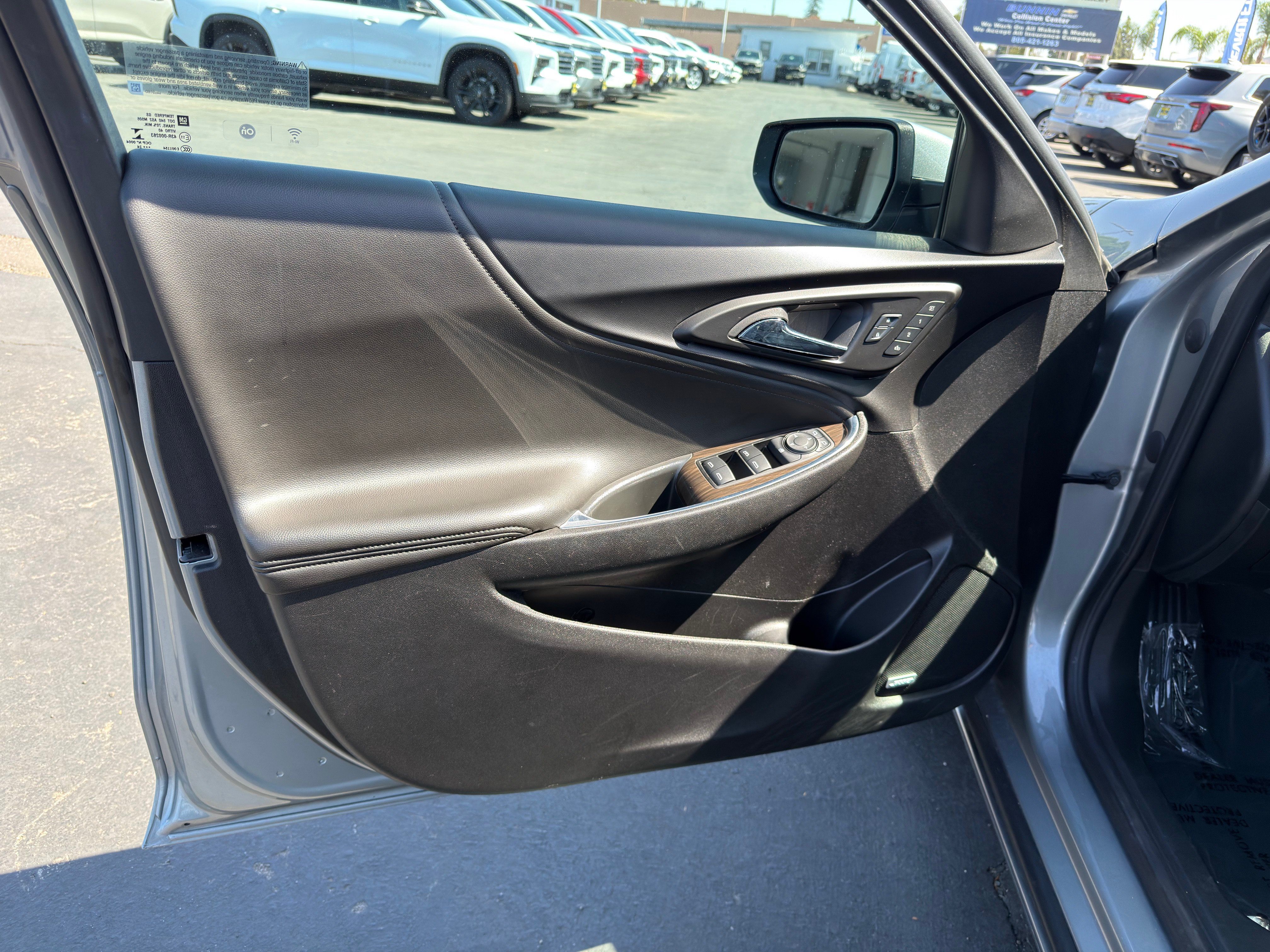 Used 2024 Chevrolet Malibu LT FWD image 22