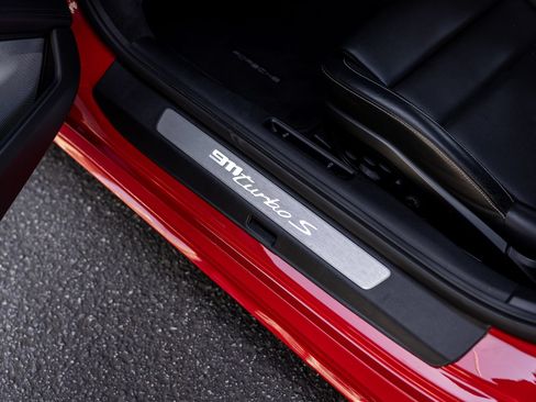 Certified 2021 Porsche 911 Turbo S AWD/4WD image 43
