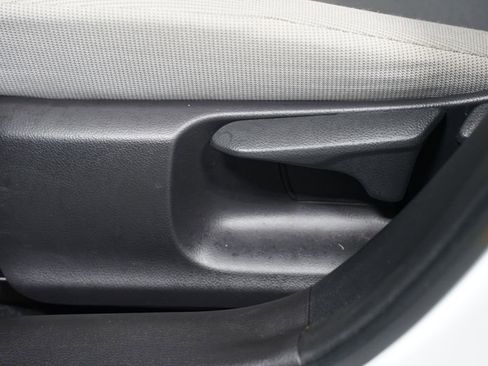 Certified 2023 Toyota Corolla LE image 30