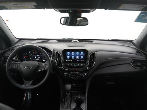Used 2023 Chevrolet Equinox Premier image 13
