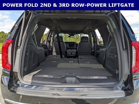 Used 2024 GMC Yukon Denali image 20