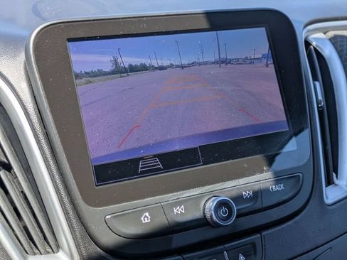 Used 2023 Chevrolet Malibu LT FWD image 24