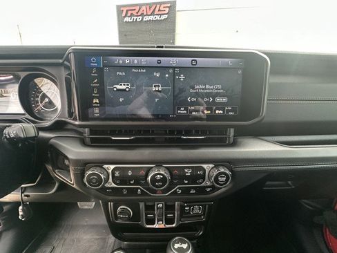 Used 2024 Jeep Wrangler Unlimited Sahara w/ Safety Group image 26