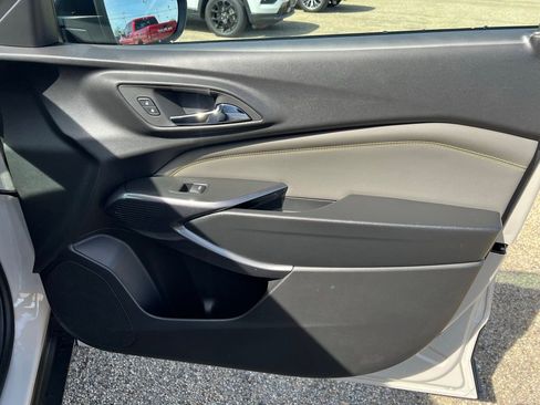 New 2026 Chevrolet Trax ACTIV FWD image 13