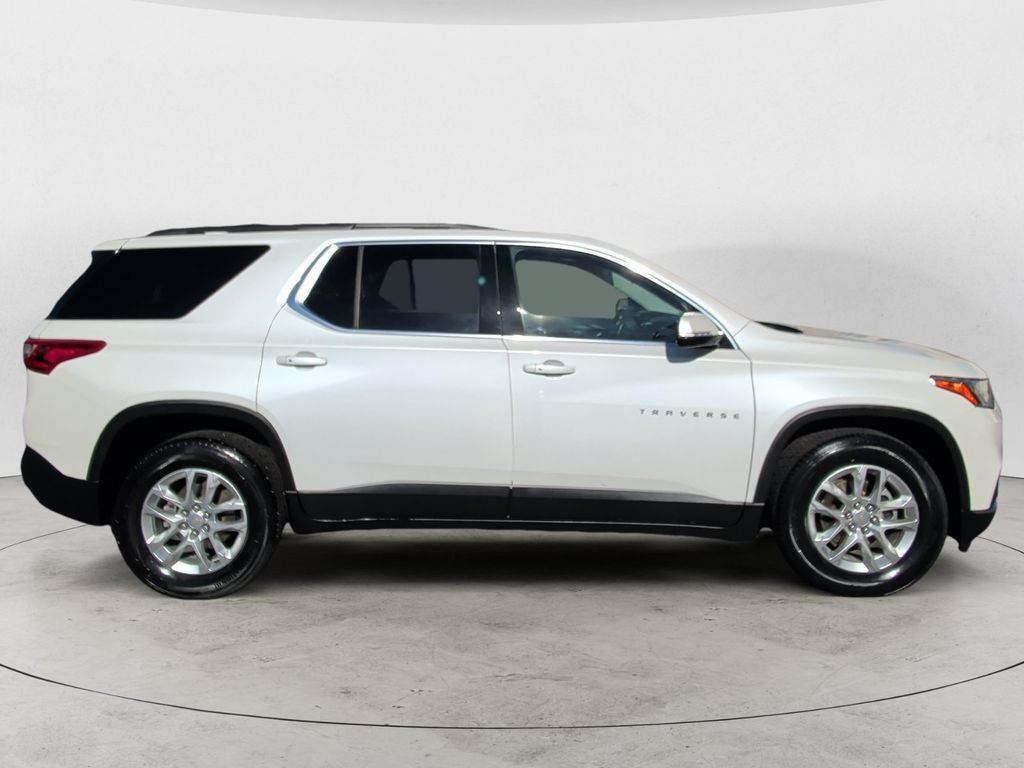 Used 2019 Chevrolet Traverse LT AWD/4WD image 4