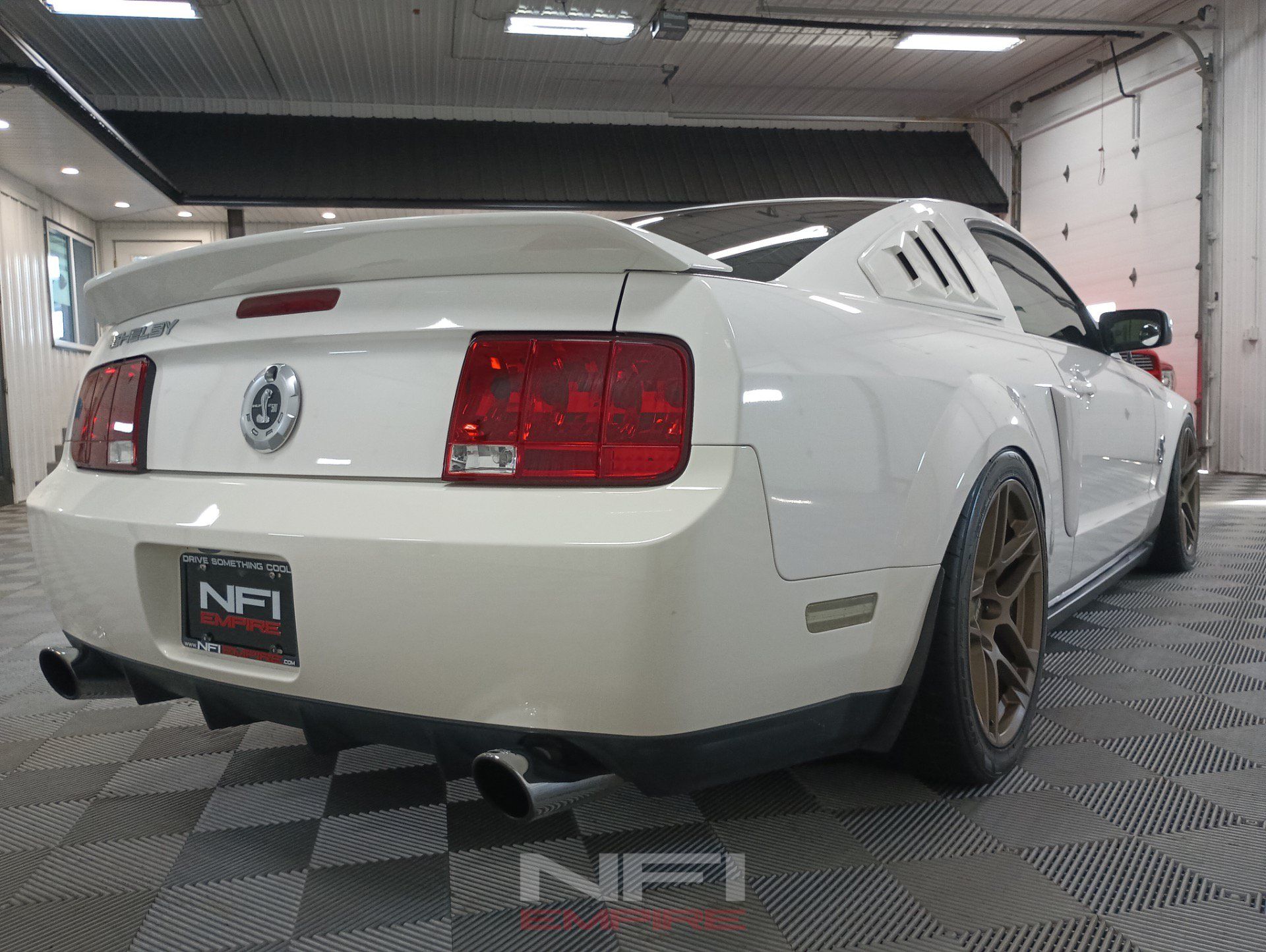 Used 2007 Ford Mustang Shelby GT500 RWD image 24