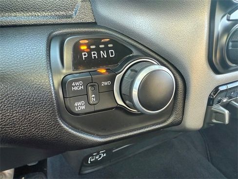 Used 2024 RAM 2500 Big Horn w/ Bed Utility Group image 15