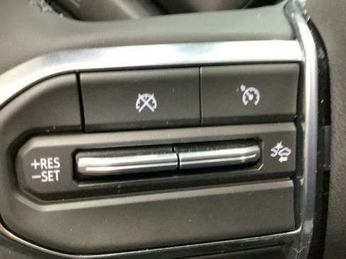 New 2026 GMC Canyon Elevation w/ Convenience Package image 17