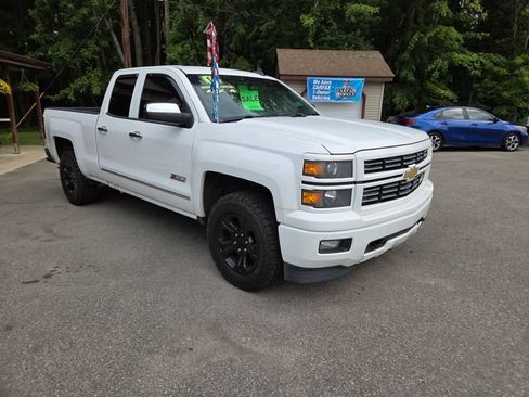 Used 2015 Chevrolet Silverado 1500 LT w/ Custom Sport Edition AWD/4WD image 8