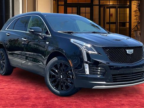 New 2026 Cadillac XT5 Premium Luxury w/ LPO, ONYX Package AWD/4WD image 2