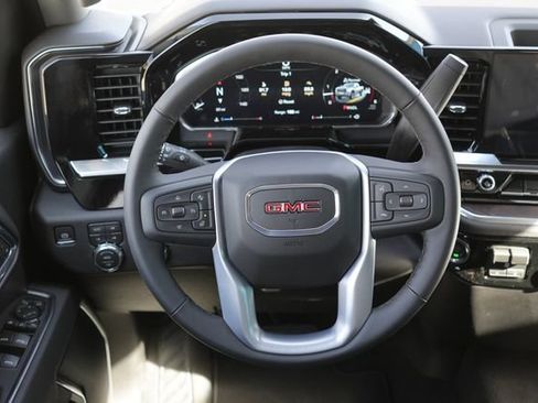 New 2026 GMC Sierra 2500 SLT AWD/4WD image 11