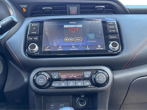 Used 2024 Nissan Kicks SR w/ SR Premium Package FWD image 21