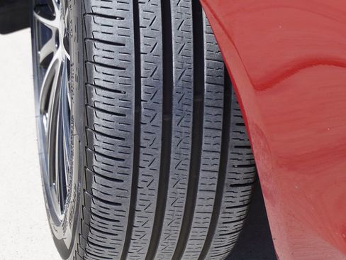 Used 2020 Mercedes-Benz C 300 Sedan image 5