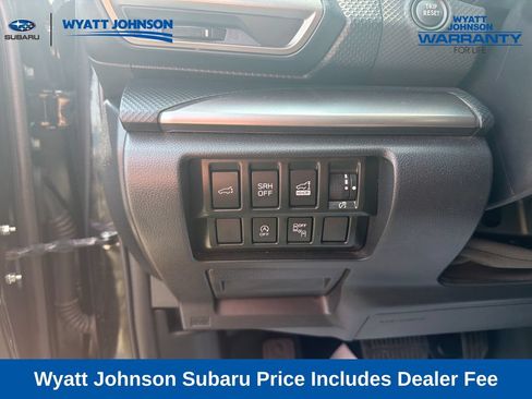 Used 2024 Subaru Forester Premium AWD/4WD image 21