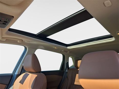 Used 2024 Nissan Rogue Platinum image 33