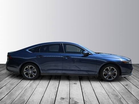 Certified 2023 Honda Accord EX image 6