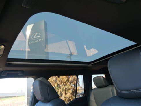 Certified 2026 Lexus GX 550 w/ Accessory Package (2T) image 23