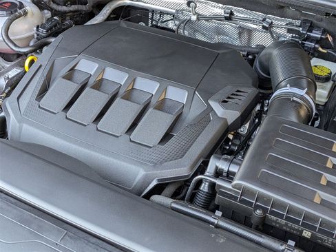 Used 2023 Audi Q3 2.0T Premium w/ Convenience Package image 24