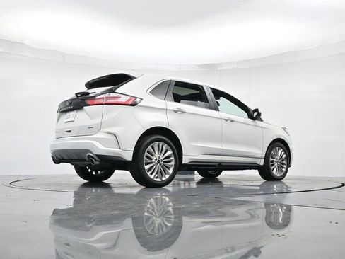 Certified 2022 Ford Edge Titanium w/ Equipment Group 301A image 31