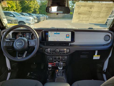 New 2026 Jeep Gladiator Willys image 8