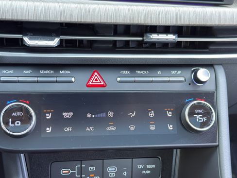 Used 2025 Hyundai Sonata Limited FWD image 20