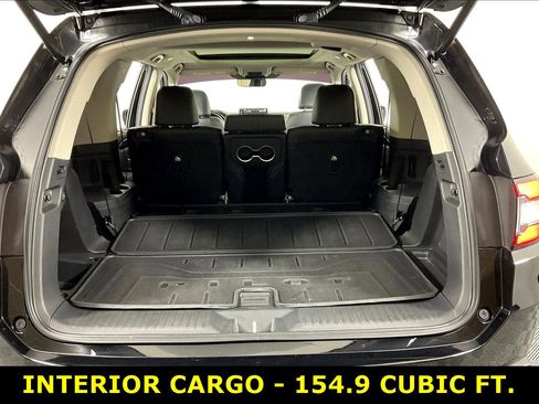 Used 2025 Honda Pilot Touring image 38