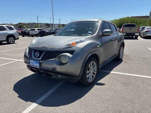 Used 2011 Nissan Juke SL image 1