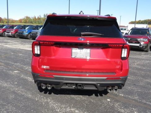 New 2026 Ford Explorer ST image 15