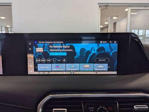 New 2025 Nissan Armada SL w/ Captain's Chari Seat Package AWD/4WD image 24