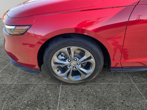Used 2023 Honda Accord EX-L image 14