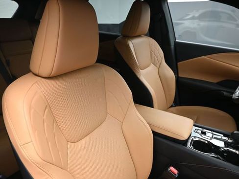 Used 2025 Lexus RX 350 FWD w/ Technology Package image 42