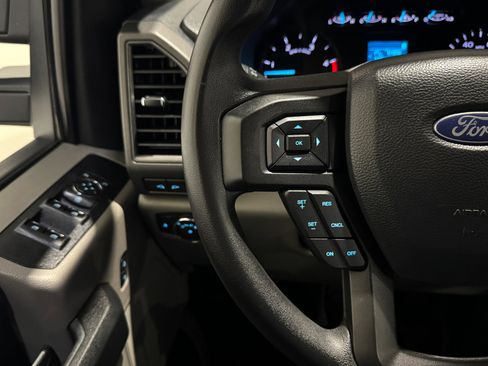 Used 2022 Ford F350 XL w/ Power Equipment Group image 22