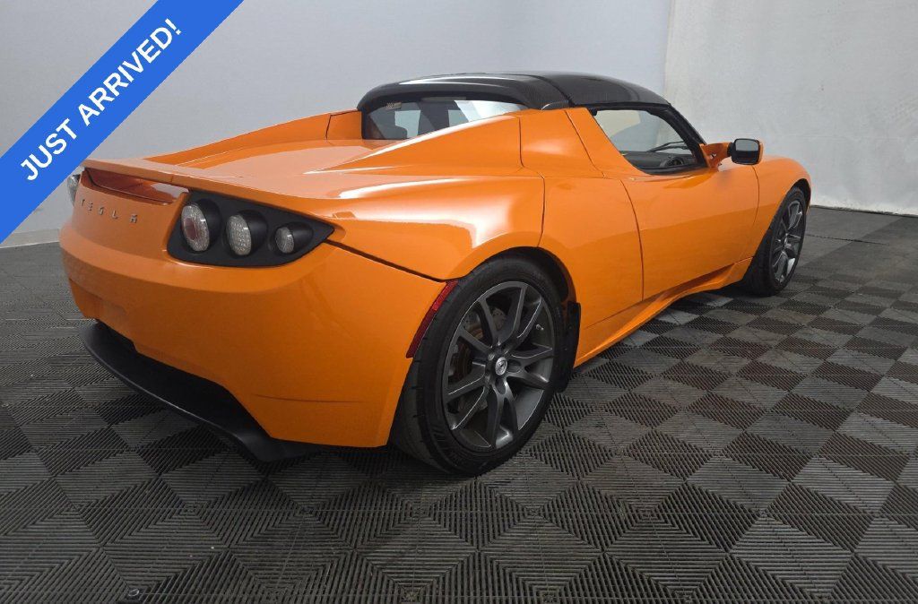 Used 2008 Tesla Roadster RWD image 3