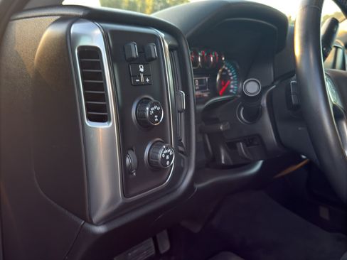Certified 2017 Chevrolet Silverado 1500 LT w/ All Star Edition AWD/4WD image 15