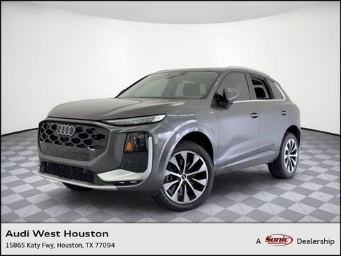 Used 2026 Audi Q3 quattro 2.0T AWD/4WD image 1