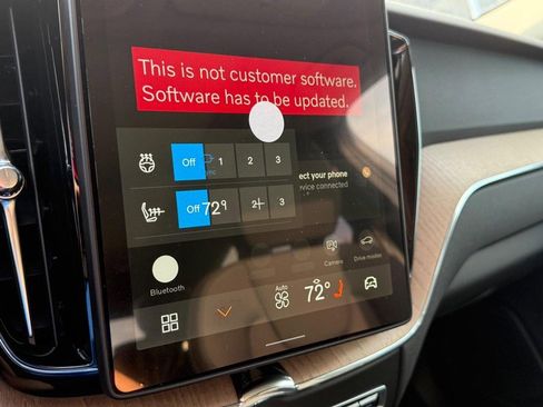 New 2026 Volvo XC60 B5 Plus w/ Protection Package Premier image 16