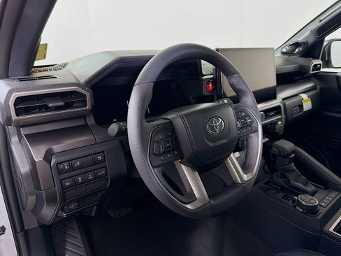 New 2026 Toyota 4Runner TRD Off-Road Premium AWD/4WD image 9