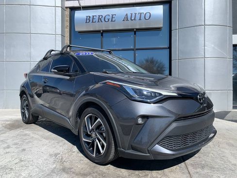 Used 2022 Toyota C-HR Limited FWD image 1