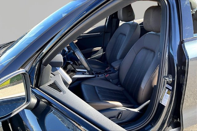 Used 2024 Audi A3 2.0T Premium w/ Convenience Package AWD/4WD image 26