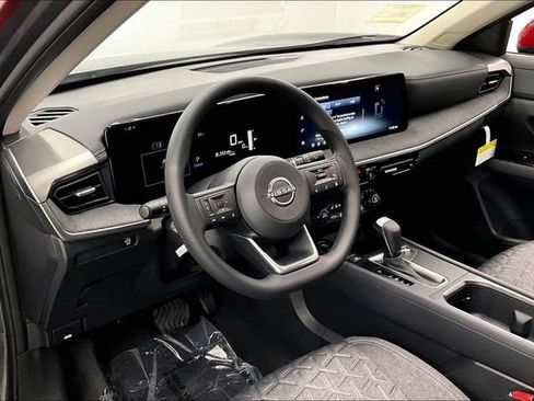 New 2026 Nissan Kicks SV w/ Cold Weather Package FWD image 7