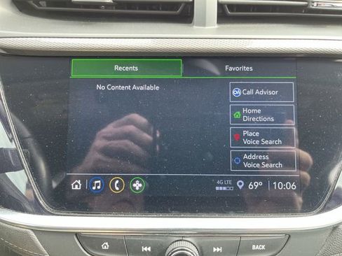 Used 2023 Buick Encore GX Preferred w/ Cold Weather Comfort Package AWD/4WD image 19