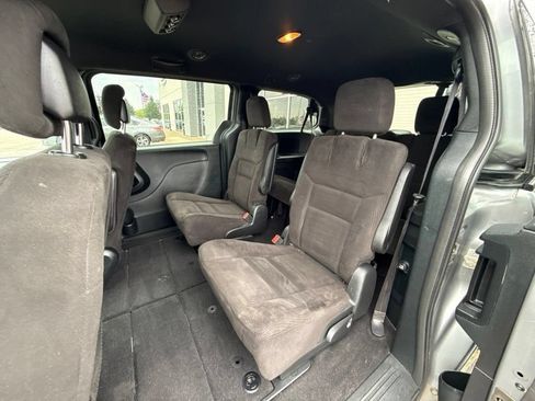 Used 2015 Dodge Grand Caravan SE w/ Quick Order Package 29E SE FWD image 14