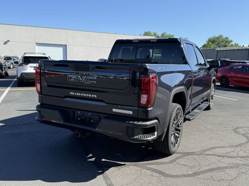 Used 2022 GMC Sierra 1500 Elevation w/ Elevation Premium Package AWD/4WD image 12